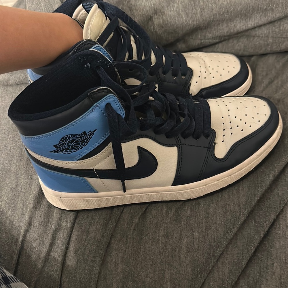 Blue / navy jordan 1